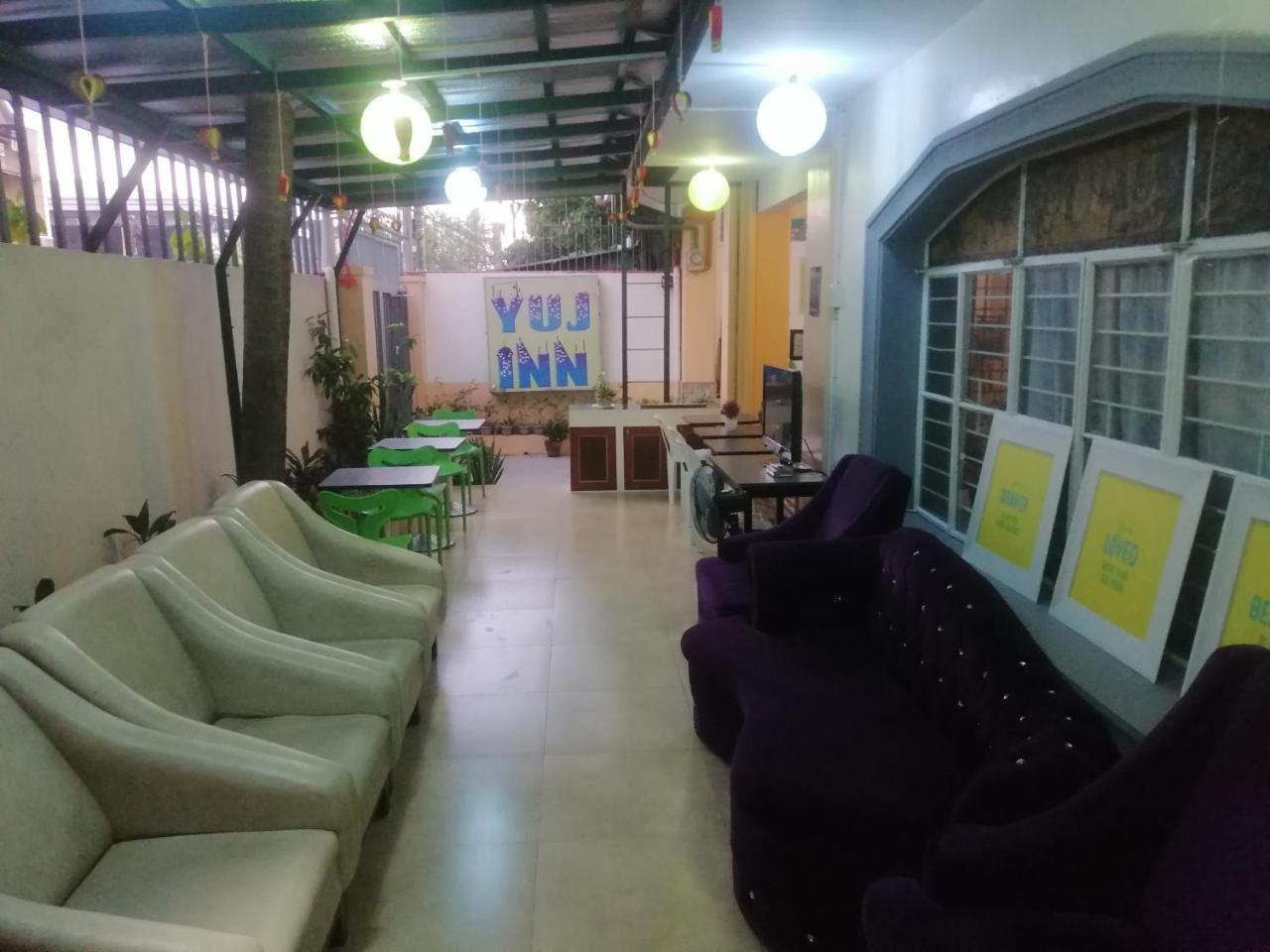 Yuj Inn - Quezon City Eksteriør billede